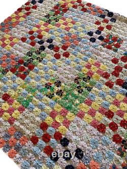 Vintage Handmade Yo-Yo Coverlet Quilt 61 x 76