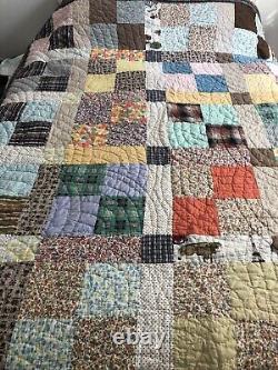 Vintage Handstitched Handmade Quilt Small Squares 85 x 68 Patchwork