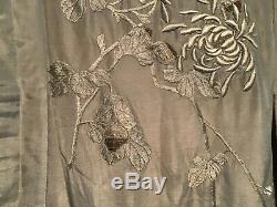 Vintage Japanese Handmade Embroidered Silk Quilted Kimono Robe Silvery Gray 65L