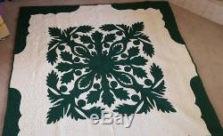 Vintage King Hawaiian hand made forest green and white Quilt 8.5' x 8.5