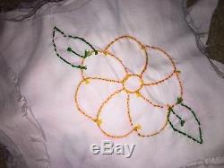 Vintage Lot 54 Quilt Blockshand Embroidered Flowerswedding Ring Centers