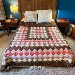 Vintage MCM Retro HAND STITCHED Bed Quilt Earth Tone Square Fits King Or Queen