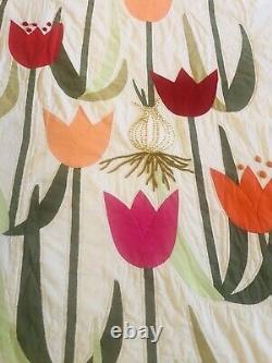 Vintage MID Century Modern Handmade Appliqué Floral Tulips? Quilt 80 X 95