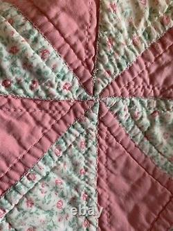 Vintage Quilt 1930's 1960's Hand Quilted Hand Sewn Pinwheels 80 x 64 2312001
