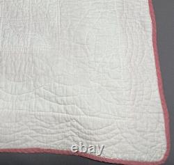 Vintage Quilt Drunkard Path Hand Made Quilted Pink White 66x77