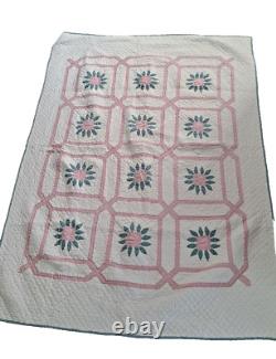 Vintage Quilt Flower Twin Hand Sewn Rose Patchwork Bedspread 61 x 87 Cottage