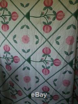 Vintage Quilt Hand Made Quilted Beautiful Pink Tulip Floral Design 78 x 90 Bed