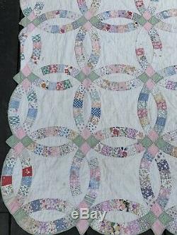 Vintage Quilt Handmade Quilt Wedding Ring Design Feedsack 68 X 92