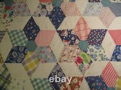 Vintage Quilt Handstitched 88 x 75 Stars Pattern