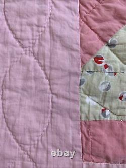 Vintage Quilt Pin Wheel 75x88 Hand Quilted Great Old Fabric