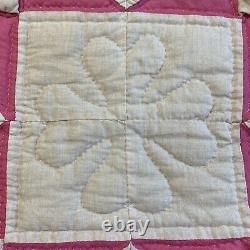 Vintage Quilt Puffy Daisy 73x81 Pink Hand Quilted