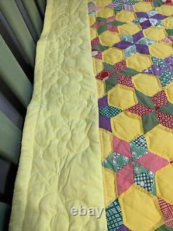 Vintage Quilt Star 87x103 Machine Quilted Yellow Great Old Fabric