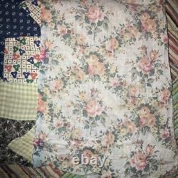 Vintage Quilt Top 1930s 40s Quilt top home made 6' x 6' 10 shown on queen bed