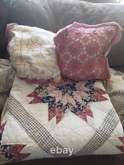 Vintage Quilted Patchwork 8 Pointed Star Quilt Queen With Two Vintage Pillows