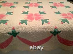 Vintage Rose Of Sharon Applique Quilt Hand Made Hand Quilted 79 x 79 Pink
