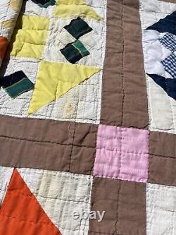 Vintage SHOO FLY quilt. Hand Quilted Stitched. 76x60