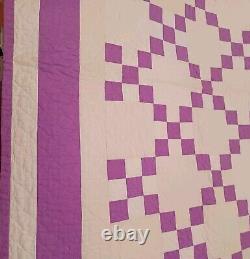 Vintage Single Irish Chain Quilt (80 x 81)