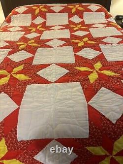 Vintage Very Attactive Handmade Pinwheel Stars Quilt Queen 94 x 102