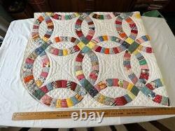 Vintage Wedding Ring Hand Stitched Quilt Rounded Corners 70x83 Light Weight