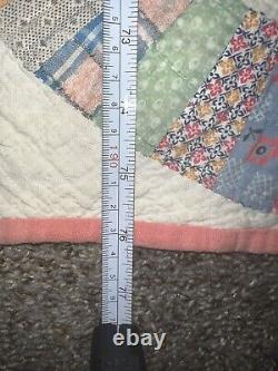 Vintage- White Handmade Quilt With Circular Patch Pattern/ Design 76 X 82