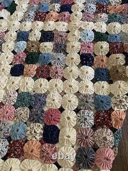 Vintage Yo Yo Quilt Multi Color Handmade HandSewn Quilt Coverlet Large 1st Place