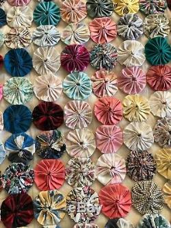 Vintage handmade yo yo suffolk puff patchwork quilt throw large