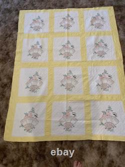 Vintage patchwork yellow fan & flower retro handmade quilt 62 X 78