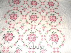 Vintage1960 Quilt Cross Stitch Embroidered pink Rose Floral 90 x 75 queen full