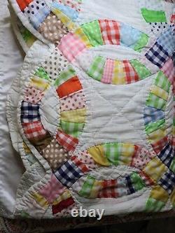 Vtg 1940's hand stitched double wedding ring Multi Color quilt 80 x 60 Estate