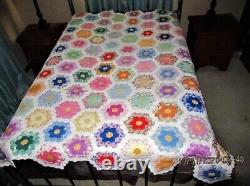 Vtg 40's Handmade Grandmother Flower Garden Feedsack Fabric Quilt Scalloped Edge