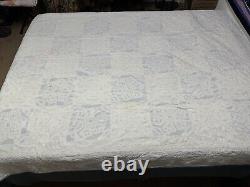 Vtg Appliquéd Snowflake Quilt Blue & White 68x80 Checkered Hand Sewn