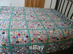 Vtg Hand Made 1 Yo-Yo Quilt Coverlet Comforter 96 x 108 Bedspread Queen Full