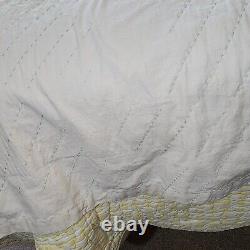 Vtg Hand Quilted Dahlia Flowers Bedspread Applique Queen or Double
