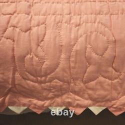 Vtg Hand Quilted Queen Embroidered Daisies Flowers Pink Patchwork Quilt