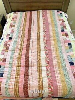 Vtg Handmade Queen Patchwork Quilt Coverlet Bedspread Stitched Pink Floral