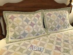 Vtg Handmade Queen Patchwork Quilt Set Pillow Shams Pastels Pink Green Diamonds