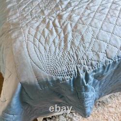 Vtg handmade beautiful satin sheen blue quilt 96x 79