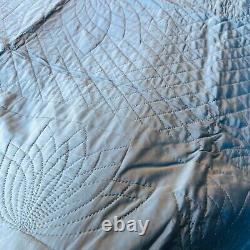 Vtg handmade beautiful satin sheen blue quilt 96x 79