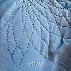 Vtg handmade beautiful satin sheen blue quilt 96x 79