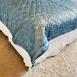 Vtg handmade dark blue satin quilt reversible single stitch 87 x 59 beautiful