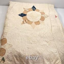Vtg quilt hand sewn queen 80x100 patchwork retro handmade tan blue floral star