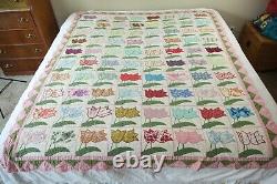 WEAR Vintage 30s 40s applique tulip patchwork quilt 80 x 68 Handmade Colorful