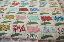 WEAR Vintage 30s 40s applique tulip patchwork quilt 80 x 68 Handmade Colorful