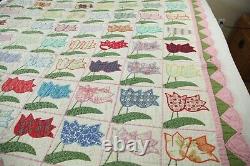 WEAR Vintage 30s 40s applique tulip patchwork quilt 80 x 68 Handmade Colorful