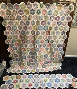 WW2 Vintage Grandmothers Quilt W Pillow Coverlet Museum Qlty Hand Made Signed NR